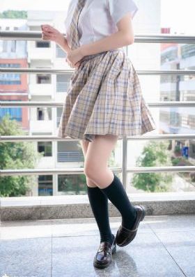 肉丝美脚少妇在线播放_超清视频大全