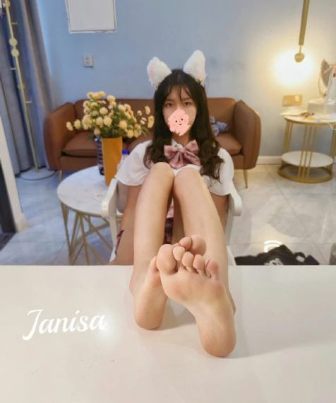 暴力强行糟蹋漂亮人妻_720免费在线播放