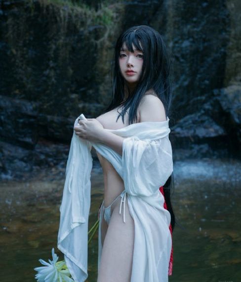 五月婷婷狠狠_国产剧完整在线观看