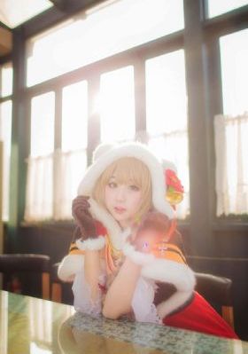 美女久久久影院_DVD迅雷电影在线